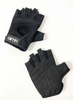 Aim'n Essential Gloves><noscript><img data-lazyloaded=