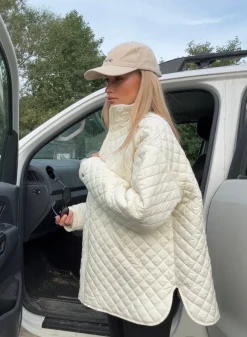 Oversized Quilted Jacket><noscript><img data-lazyloaded=