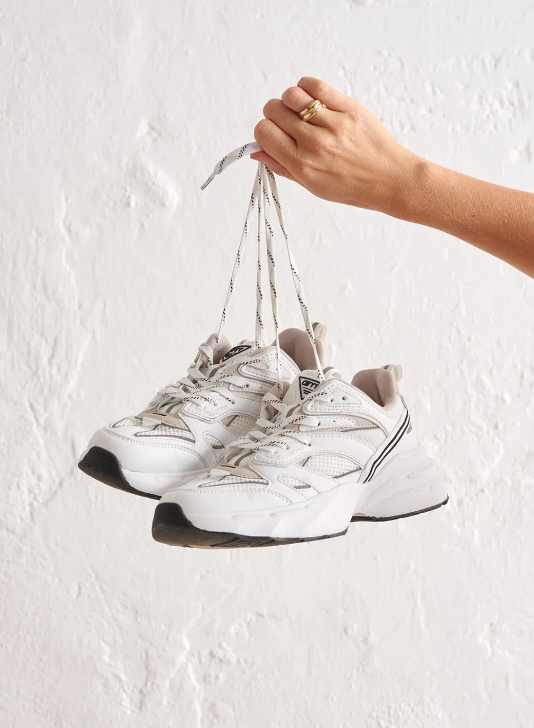 100 Sneakers>AIM’N Best