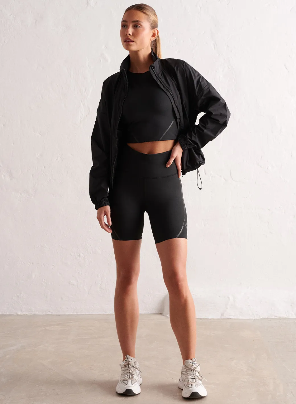 Balance Windbreaker Jacket>AIM’N Outlet