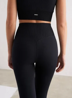 Limitless Seamless Tights><noscript><img data-lazyloaded=