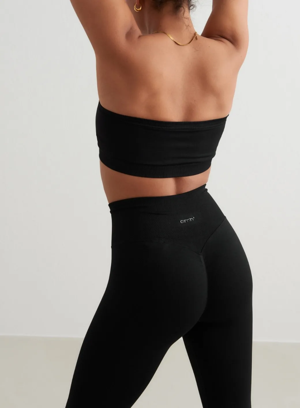 Black Shape Seamless Bandeau Bra>AIM’N