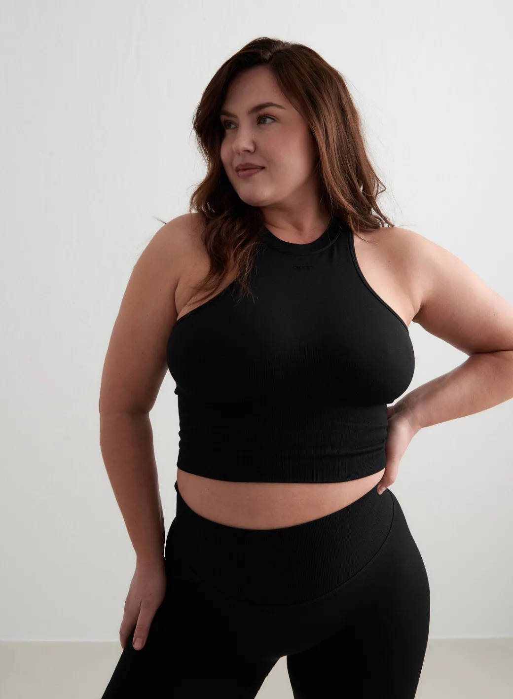 Shape Seamless Racerfront Top>AIM’N Online