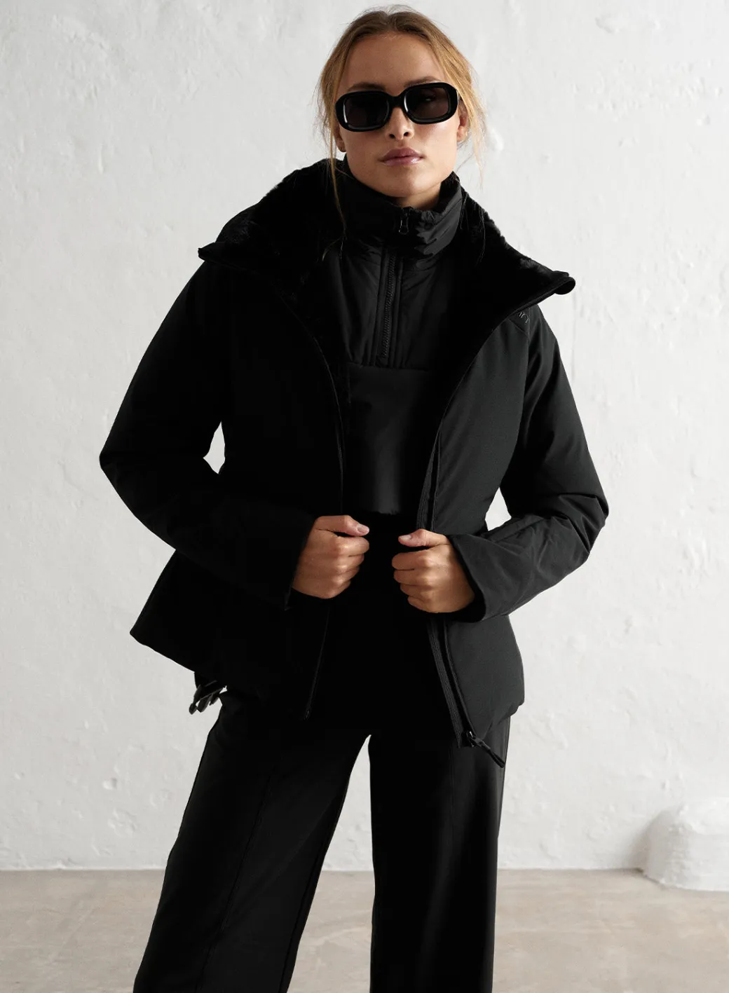 Black Thermo Collar>AIM’N Hot