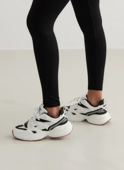 Black/white Athena 100><noscript><img data-lazyloaded=
