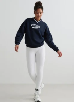 Navy Pitch V-neck Sweatshirt><noscript><img data-lazyloaded=
