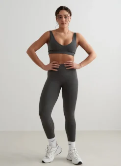 Shape Seamless Deep Cut Bra><noscript><img data-lazyloaded=